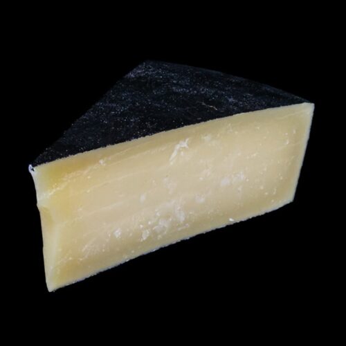 Brânză maturată de oaie Pecorino